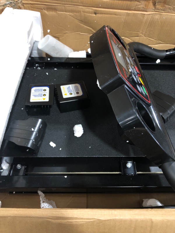 Photo 4 of SereneLife SLFTRD18 - Smart Folding Compact Treadmill with Downloadable App & Bluetooth connectivity
