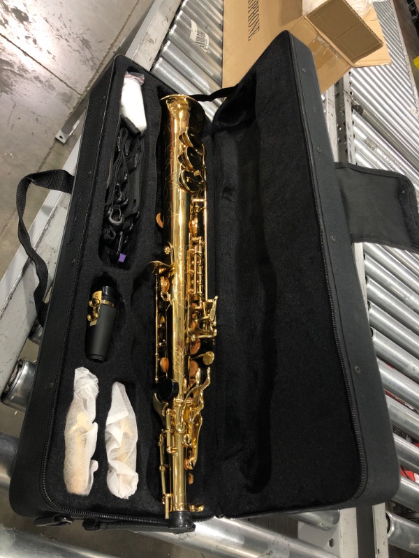 Photo 3 of Allora ASPS-250 Student Series Soprano Sax Lacquer Lacquer Keys
