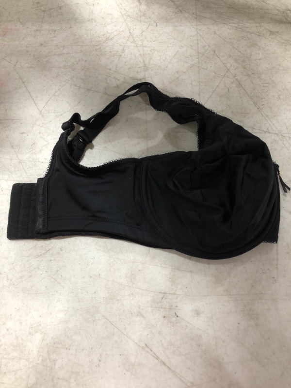 Photo 2 of Women's Black Bra Size US 34G. PRIOR USE.