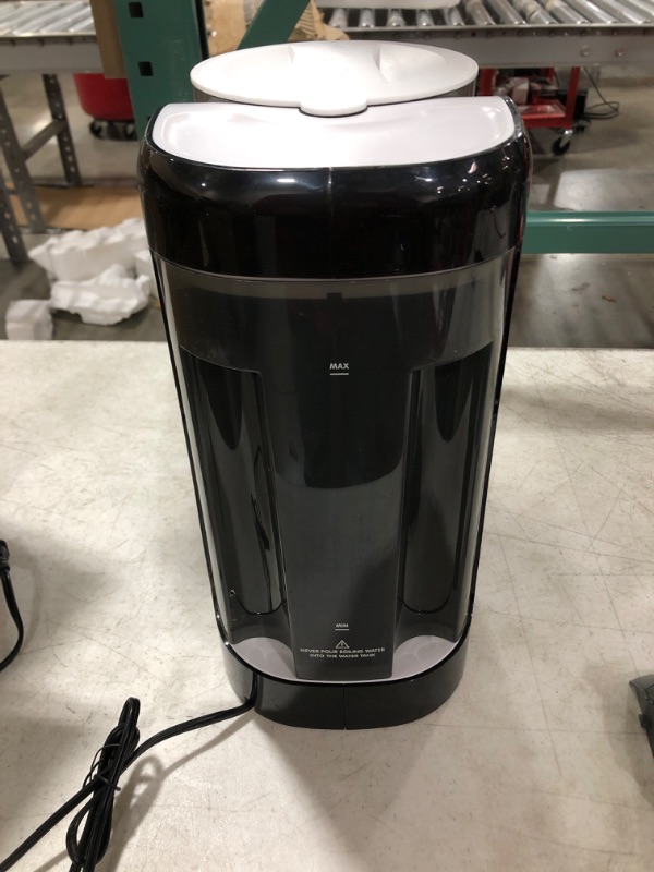 Photo 1 of New and Improved Baby Brezza Formula Pro Advanced Formula Dispenser Machine - Automatically Mix a Warm Formula Bottle Instantly - Easily Make Bottle with Automatic Powder Blending
POWERS ON. PRIOR USE.