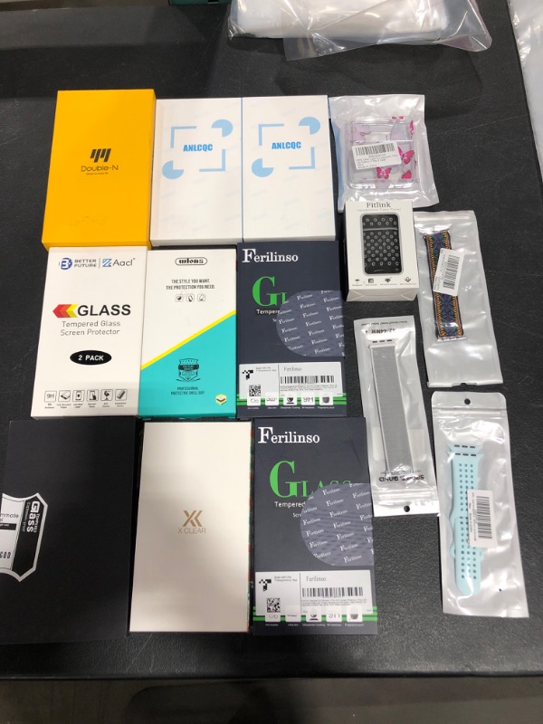 Photo 1 of VARIOUS SMARTPHONE & WATCH ACCESSORIES, LOT OF 14 ITEMS.