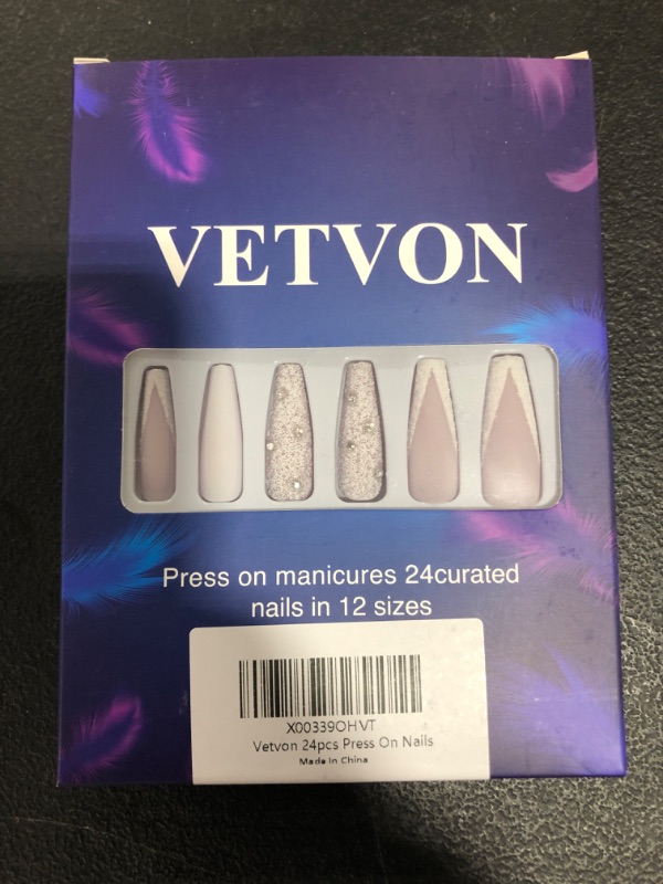 Photo 1 of VETVON PRESS ON MANICURES NAILS IN 12 SIZES. 24 PIECES.