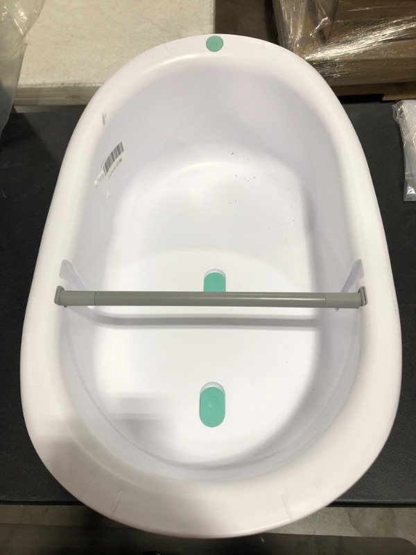 Photo 2 of 4-in-1 Grow-with-Me Bath Tub by Frida Baby Transforms Infant Bathtub to Toddler Bath Seat with Backrest for Assisted Sitting in Tub
TUB ONLY! MISSING BACKREST.