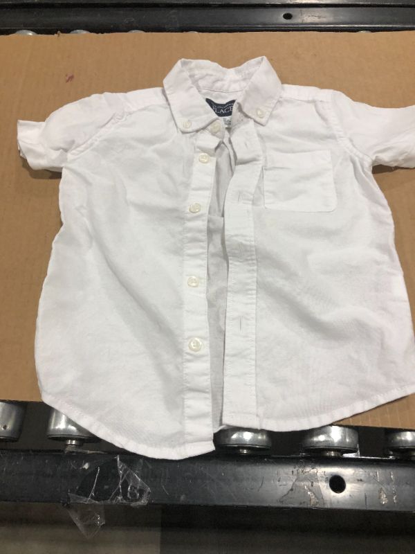 Photo 2 of The Children's Place boys Short Sleeve Oxford Shirt Size 3T