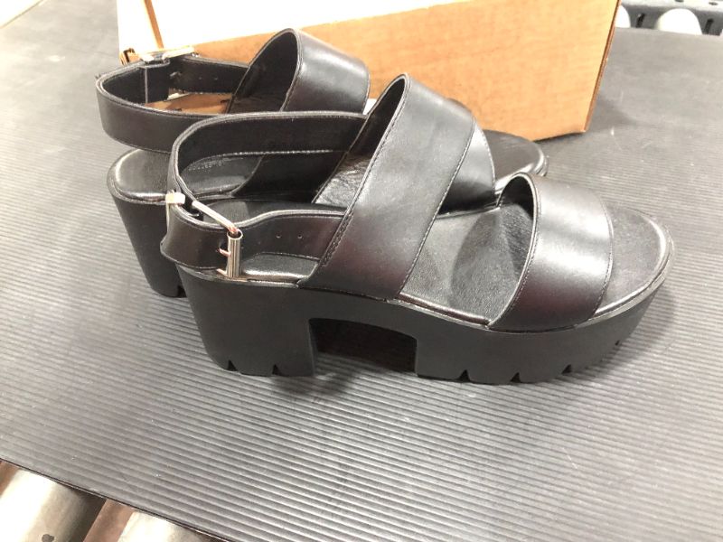 Photo 2 of Get Out And Go Platform Sandal---eu 41
