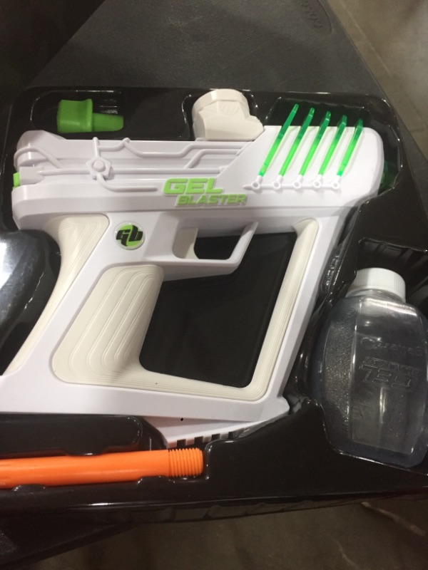 Photo 2 of Gel Blaster Surge
