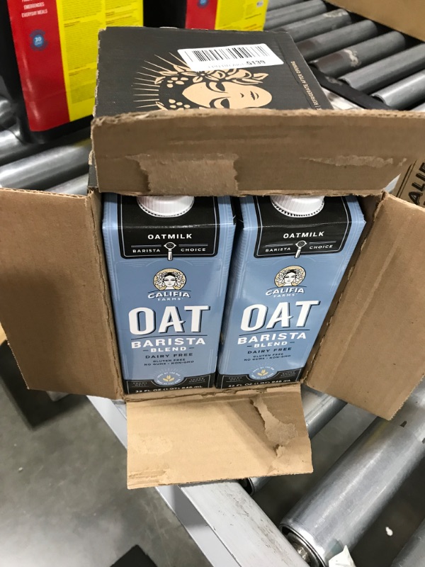 Photo 2 of (6 pack) Califia Farms Unsweetened Oatmilk Barista Blend, 32 Oz , Whole Rolled Oats , Dairy Free , Gluten-Free , Vegan , Plant Based , Non-GMO
expires april 28, 22