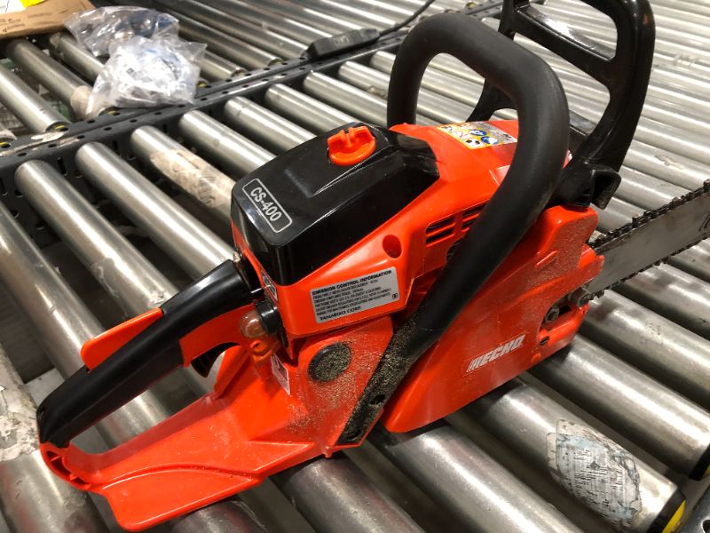 Photo 5 of 18 in. 40.2 cc Gas 2-Stroke Cycle Chainsaw
