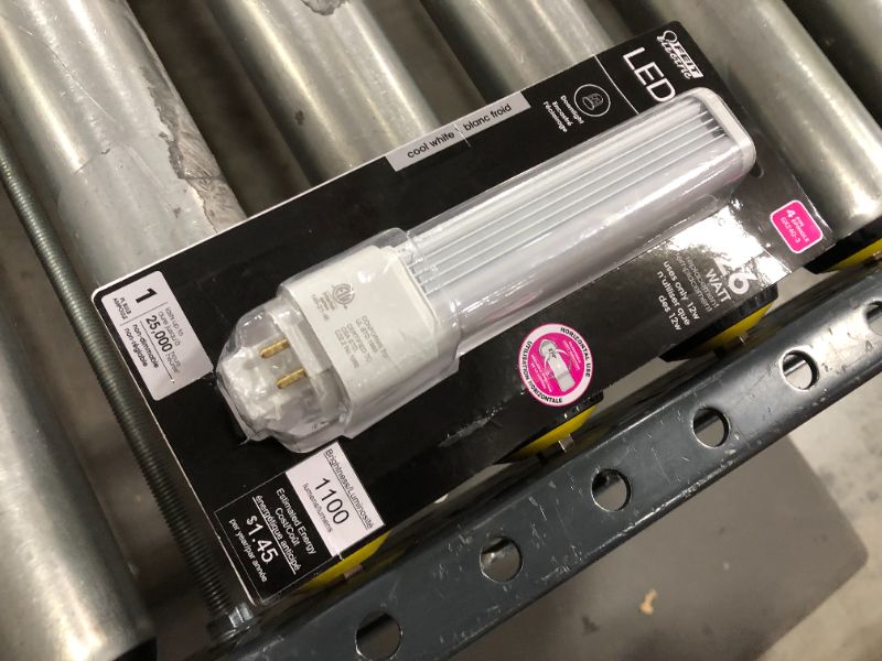 Photo 1 of 26-Watt Equivalent PL Horizontal CFLNI 4-Pin Plug-in GX24Q-3 Base CFL Replacement LED Light Bulb, Cool White 4100K
