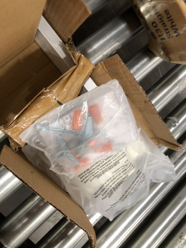 Photo 1 of 3-Lights R30 Straight Cylinder Track Lighting Kit
