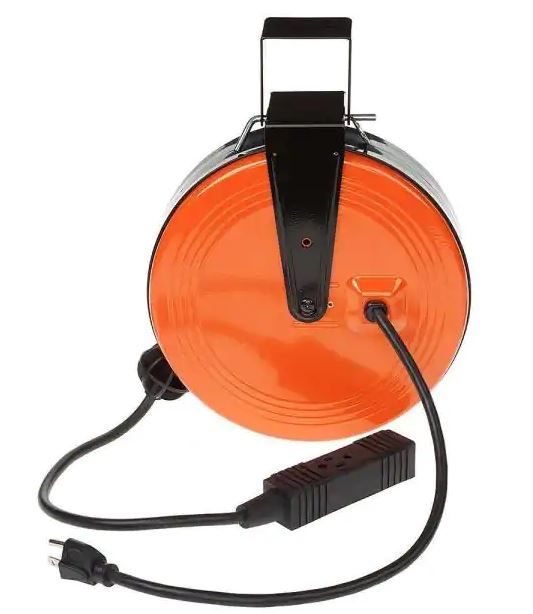 Photo 1 of 30 ft. 16/3 Heavy-Duty Retractable Extension Cord Reel with 3-Outlets
