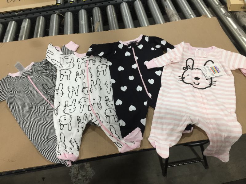 Photo 1 of Gerber Girls 4 PACK Onesies (newborn) 