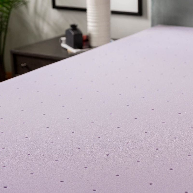 Photo 1 of 3 INCH QUEEN SIZE MEMORY FOAM MATTRESS TOPPER