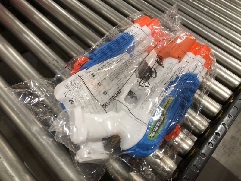 Photo 1 of PACK OF 2 Biulotter Water Guns for Kids Adults, 4 Nozzles 1200cc Water Gun Pistol Squirt Gun for Water Fight Swimming Beach Water Toy 30-35 Feet Shooting Range for Kid&Adult
