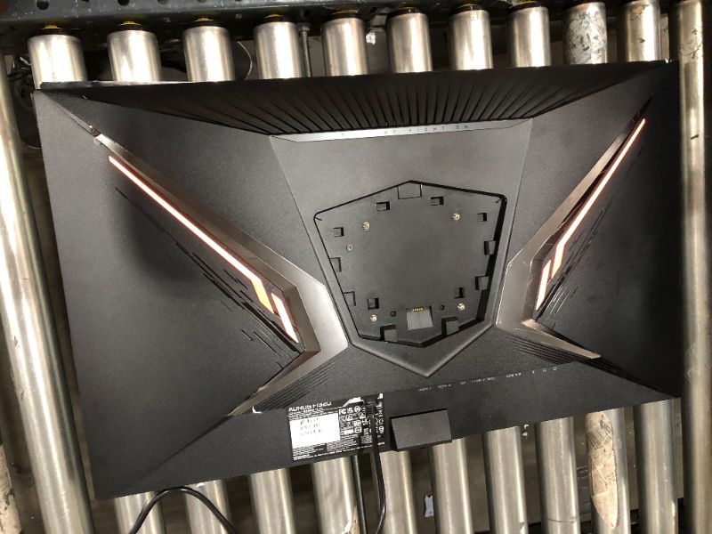 Photo 4 of AORUS FI32U 32" 4K SS IPS Gaming Monitor, Exclusive Built-in ANC, 3840x2160 Display, 144 Hz Refresh Rate, 1ms Response Time (GTG), 1x Display Port 1.4, 2X HDMI 2.1, 2X USB 3.0, with USB Type-C
