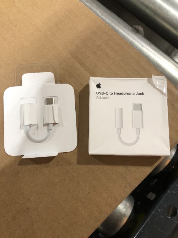 Photo 2 of Apple USB-C to 3.5 mm Headphone Jack Adapter SET OF 2
 