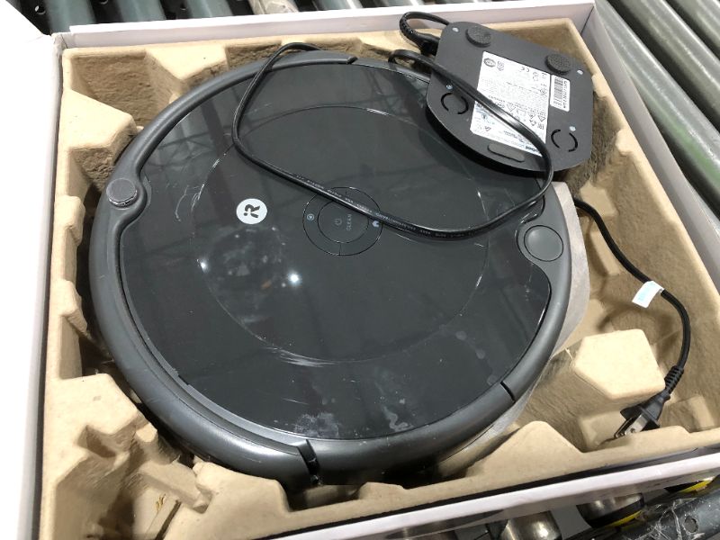 Photo 2 of iRobot Roomba 692 Robot Vacuum-Wi-Fi Connectivity, Personalized Cleaning Recommendations, Works with Alexa, Good for Pet Hair, Carpets, Hard Floors, Self-Charging, Charcoal Grey
