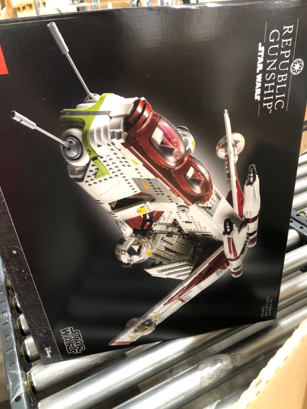Photo 2 of LEGO Star Wars Republic Gunship 75309 Building Kit; Cool, Ultimate Collector Series Build-and-Display Model (3,292 Pieces) One Bag Open So Some Lego's Loose

