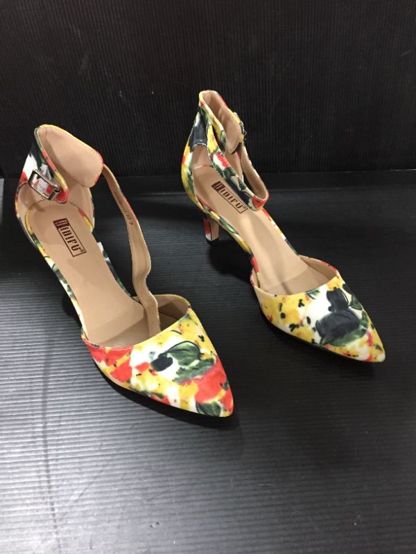 Photo 1 of DIFU Floral Yellow Women's Heels SZ 7