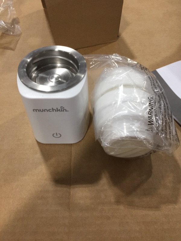 Photo 1 of Munchkin 98° Digital Bottle Warmer (Plug-in) – Perfect Temperature, Every Time
