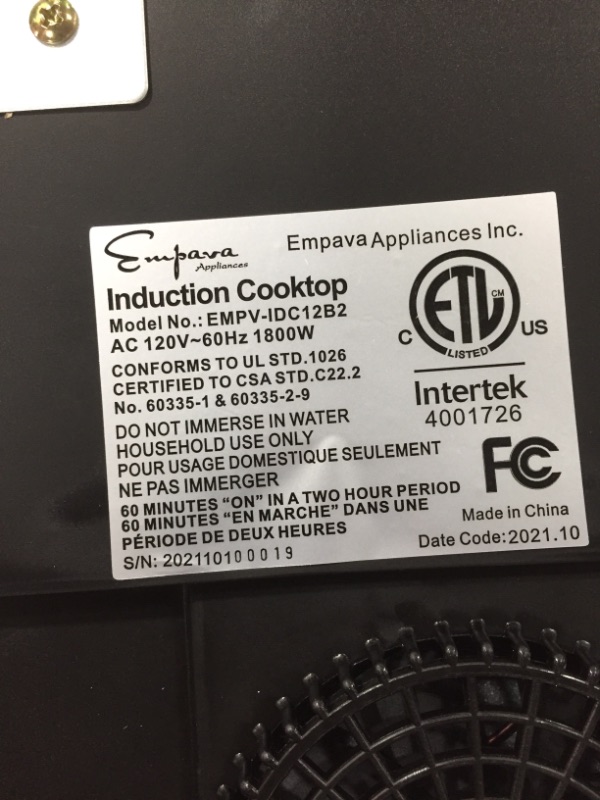 Photo 4 of Empava IDC12B2 Horizontal Electric Stove Induction Cooktop with 2 Burners in Black Vitro Ceramic Smooth Surface Glass 120V, 12 Inch
