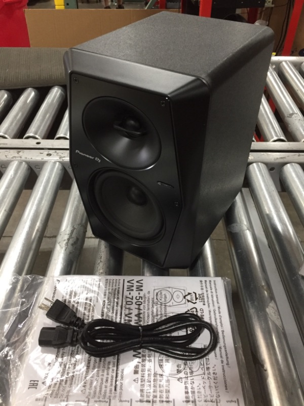 Photo 2 of Pioneer DJ VM-50 - 60W Powered Studio Monitor with 5.25" Cone Woofer, 1" Dome Tweeter, and Low/High EQ Controls - Black
