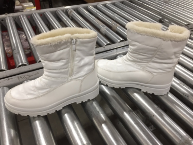 Photo 1 of 8 White Boots with Fur Inside.