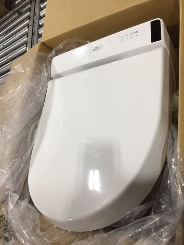 Photo 2 of TOTO WASHLET C200 Electronic Bidet Toilet Seat with PREMIST and SoftClose Lid, Round, Cotton White- SW2043R01