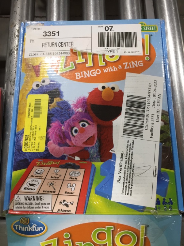 Photo 1 of Thinkfun Sesame Street Zingo Bingo 