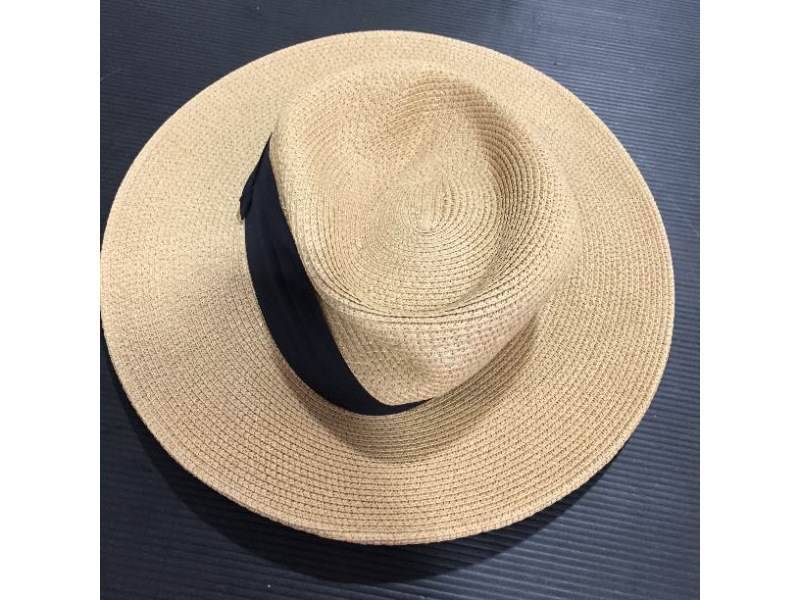 Photo 2 of FURTALK Panama Hat Sun Hats for Women Men Wide Brim Fedora Straw Beach Hat UV UPF 50 M
