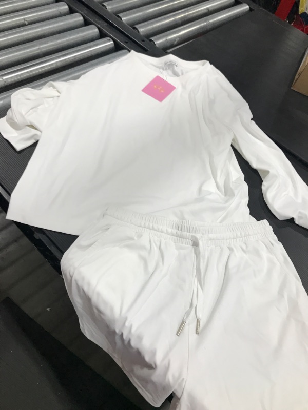 Photo 1 of algaround 2 piece long sleeve with shorts- size large 