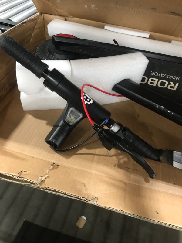 Photo 4 of YYD ROBO Electric Kick Scooter for Adults - 350W Brushless Motor Max Speed 18.64mph,Max Load 264lbs One-Step Fold for Commute and Travel