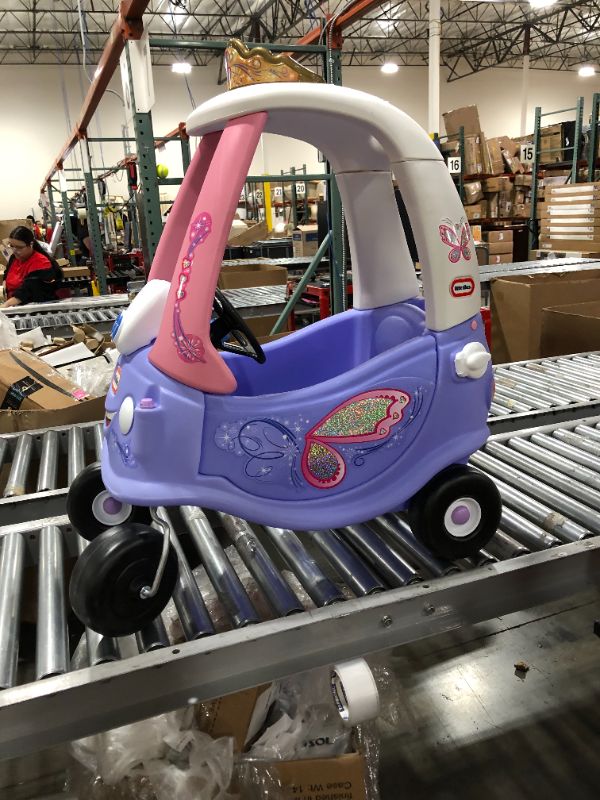 Photo 2 of Little Tikes Fairy Cozy Coupe (Amazon Exclusive)
