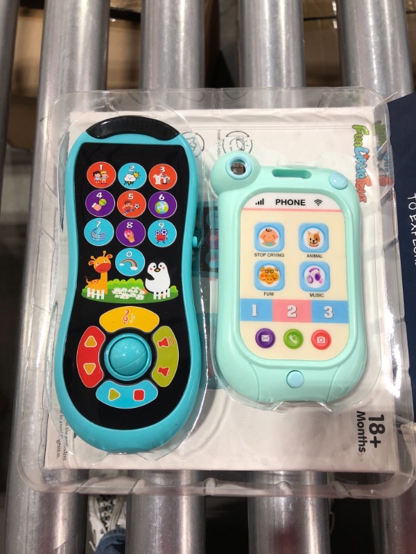 Photo 3 of FUN LITTLE TOYS Remote and Phone Bundle with Music, Fun, Interactive Touch Screen Remote Control Smartphone Toys for Baby, Infants, Kids, Boys or Girls, Blue
COLOR MAY VARY. 