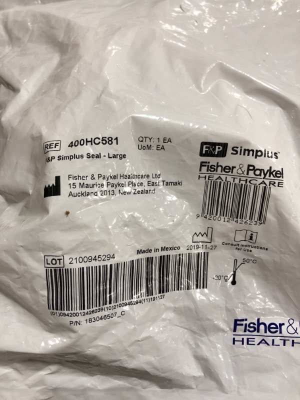 Photo 3 of Fisher & Paykel Simplus Full Face Mask Roll Fit Cushion. SIZE LARGE. 400HC581. 
