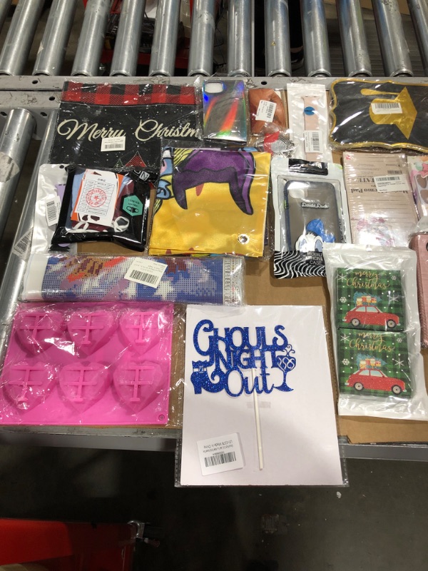 Photo 2 of BAG BUNDLE ( VARIETY ITEMS )