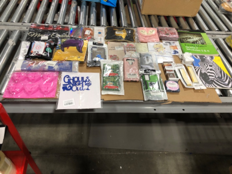 Photo 1 of BAG BUNDLE ( VARIETY ITEMS )