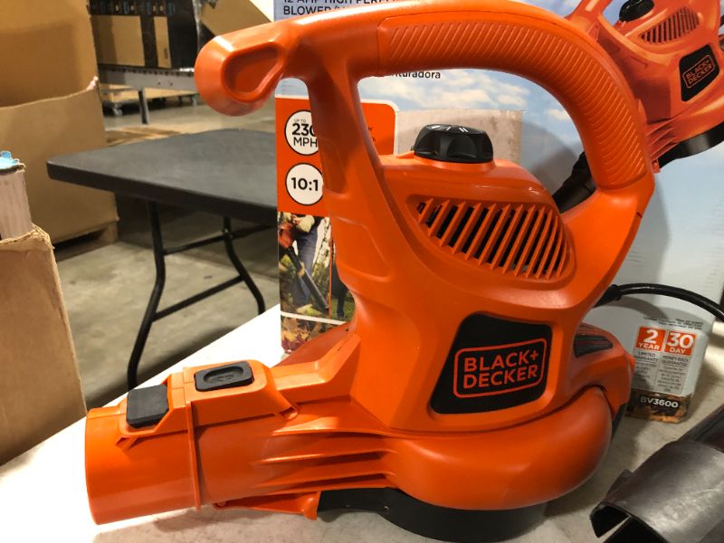 Photo 4 of Black & Decker Bv3600 - 12 Amp Blower/Vacuum