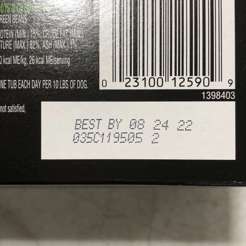 Photo 3 of CESAR SIMPLY CRAFTED Chicken, and Chicken, Carrot & Green Bean, Wet Dog Food for Adult Dogs of All Sizes, Cuisine Complement Variety Pack, , (8) 1.3 oz. Tub
