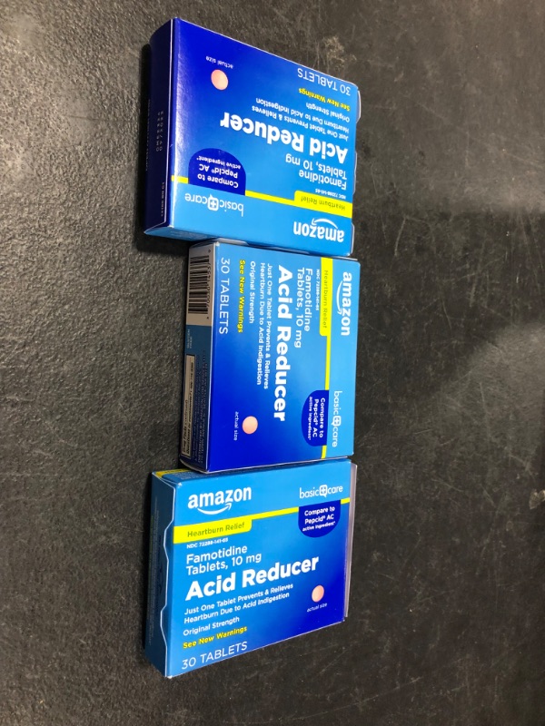 Photo 3 of Amazon Basic Care Original Strength Famotidine Tablets, 10 Mg, Acid Reducer for Heartburn Relief,3 Pack of  30 Count BB:09-2022
