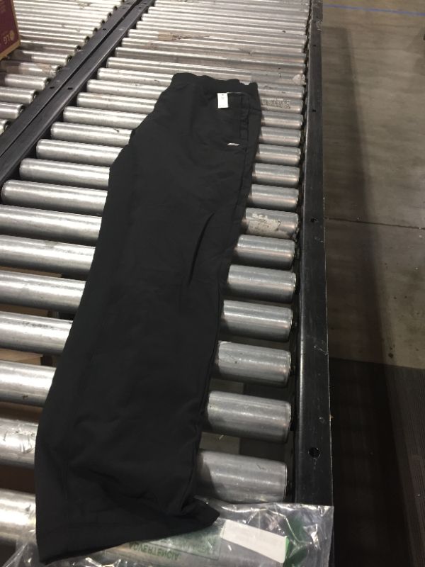 Photo 1 of Amazon Essentials Men's Stretch Woven Training Pant
MEDIUM