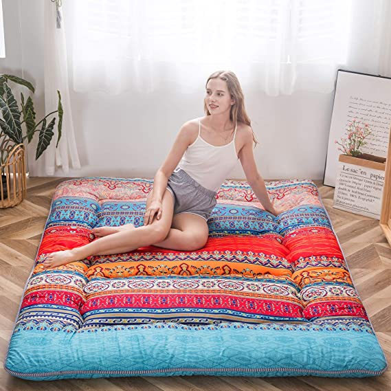 Photo 1 of Bohemian Retro Floor Mattress Vintage Floral Japanese Futon Mattress Roll Up Tatami Floor Mat Foldable Bed Portable Camping Mattress Sleeping Pad Floor Lounger Couch Bed King Size
