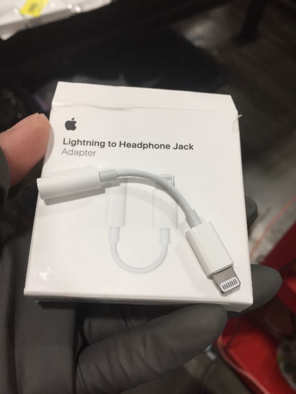 Photo 2 of 4 PACK! Apple Lightning to 3.5 mm Headphone Jack Adapter
