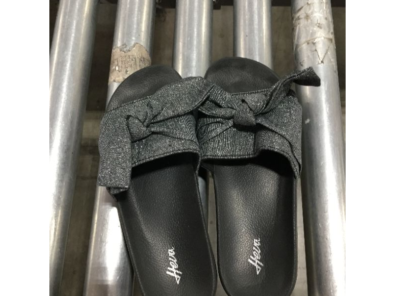 Photo 1 of FUNKYMONKEY Women's Slides Sandals Bowknot Beach Casual Comfort Slippers