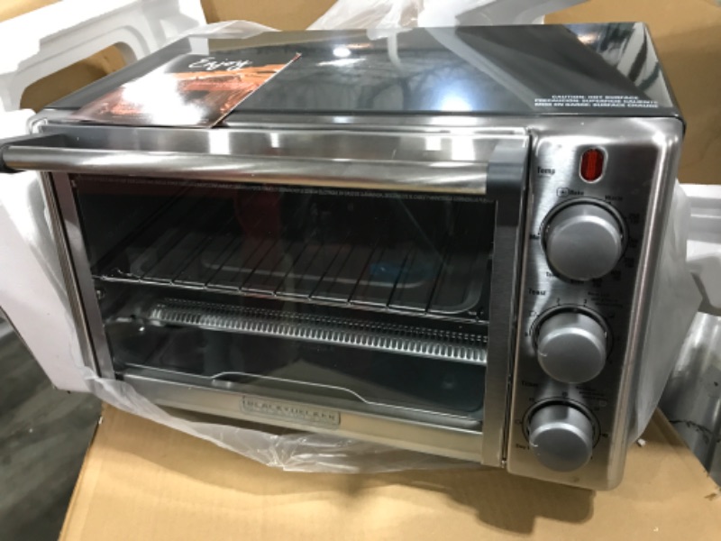 Photo 2 of BLACK+DECKER 6-Slice Convection Countertop Toaster Oven, Stainless Steel/Black, TO2050S
