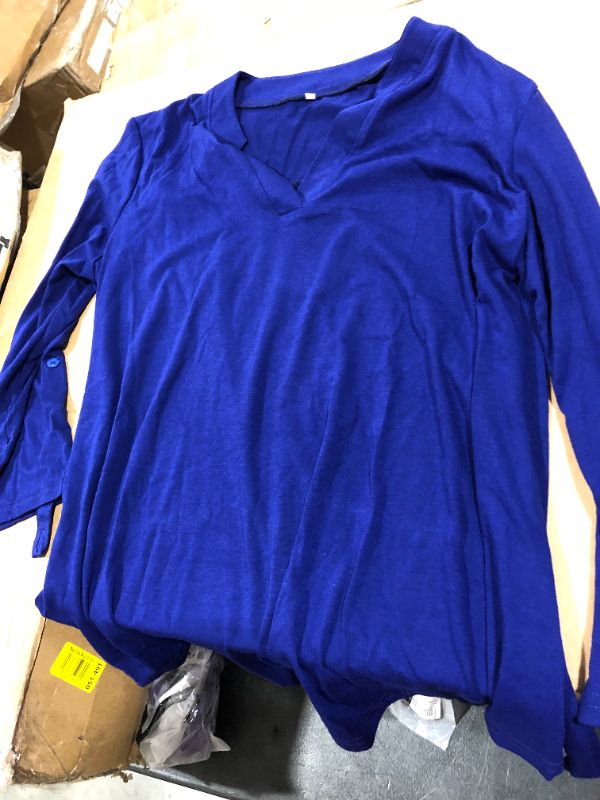 Photo 1 of women's dress shirt 
long sleeve 
blue 
Large