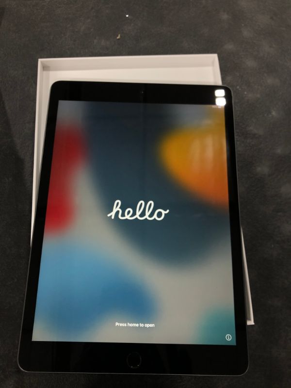 Photo 3 of NEW!!! 2021 Apple 10.2-inch iPad (Wi-Fi, 64GB) - Space Gray
