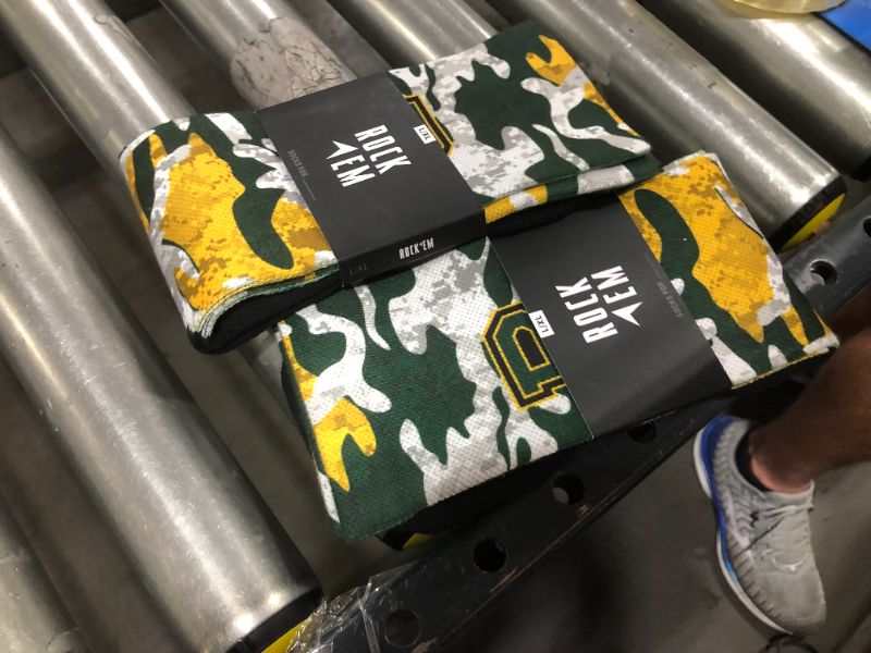 Photo 1 of BAYLOR BEARS CAMO ROCK EM SOCKS, SIZE L/XL, 2 PACK