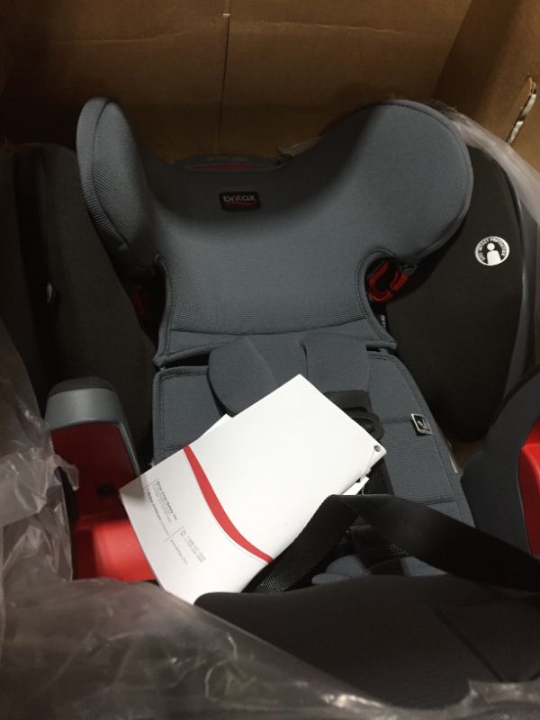 Photo 4 of Britax Grow with You ClickTight Plus Harness-2-Booster Car Seat, Otto Safewash Fabric