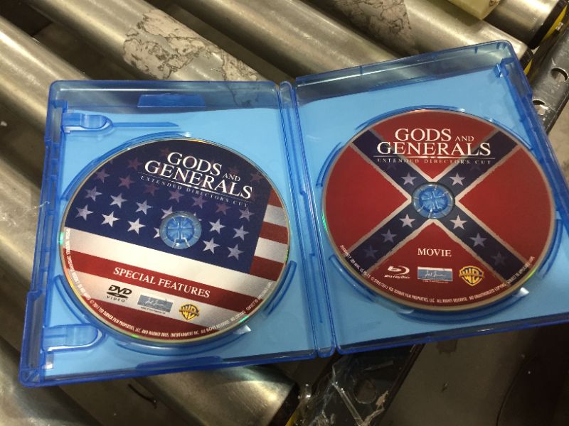 Photo 2 of Gods and Generals (Two-Disc Extended Director's Cut in Blu-ray Book Packaging)
